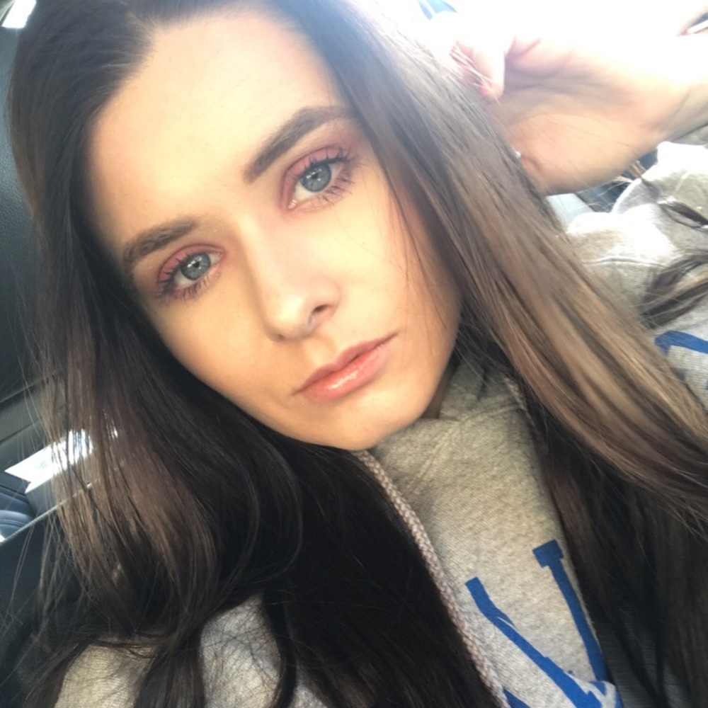 Meet your Posher, Gabi